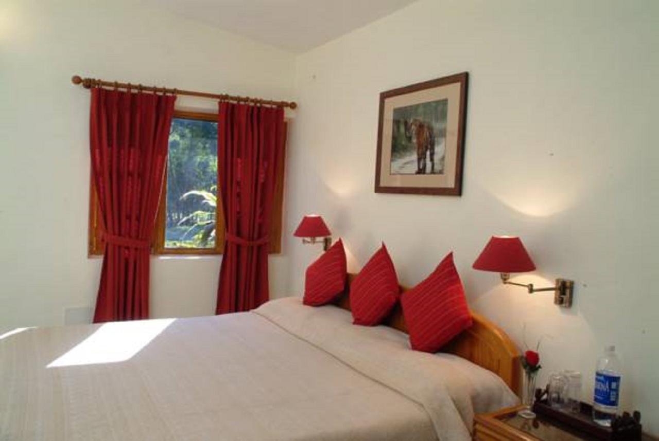 Tiger'S Den Resort Bandhavgarh National Park Экстерьер фото